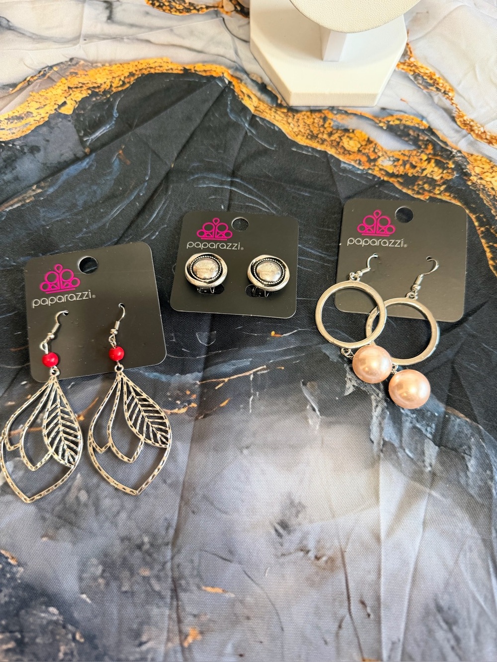 Lot of 3 paparazzi one clip on NWT!